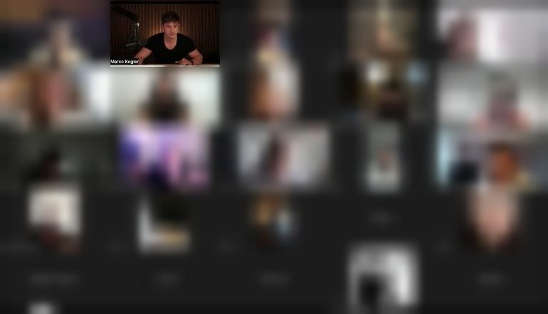 Ein aufgezeichneter Live-Call; die Gesichter der Teilnehmer sind unkenntlich gemacht